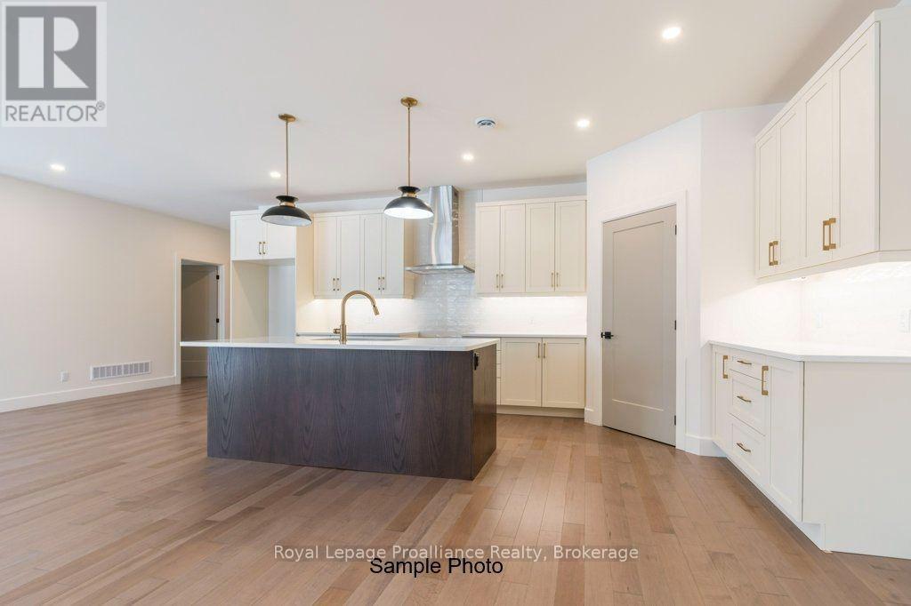 36 Fraser Drive Property Photo 10