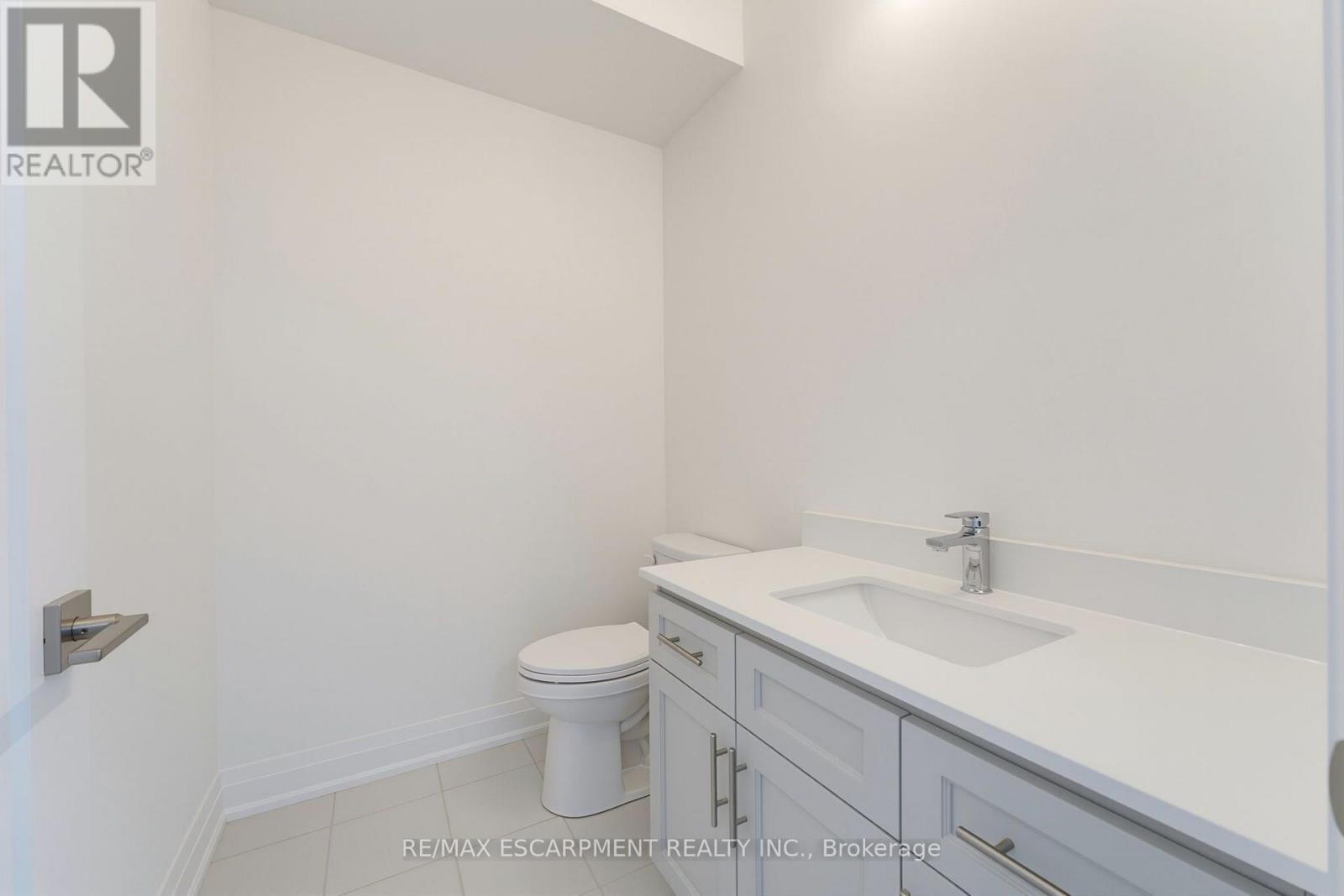 10 Clear Valley Lane Property Photo 8