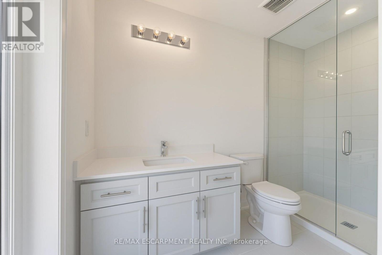 10 Clear Valley Lane Property Photo 13