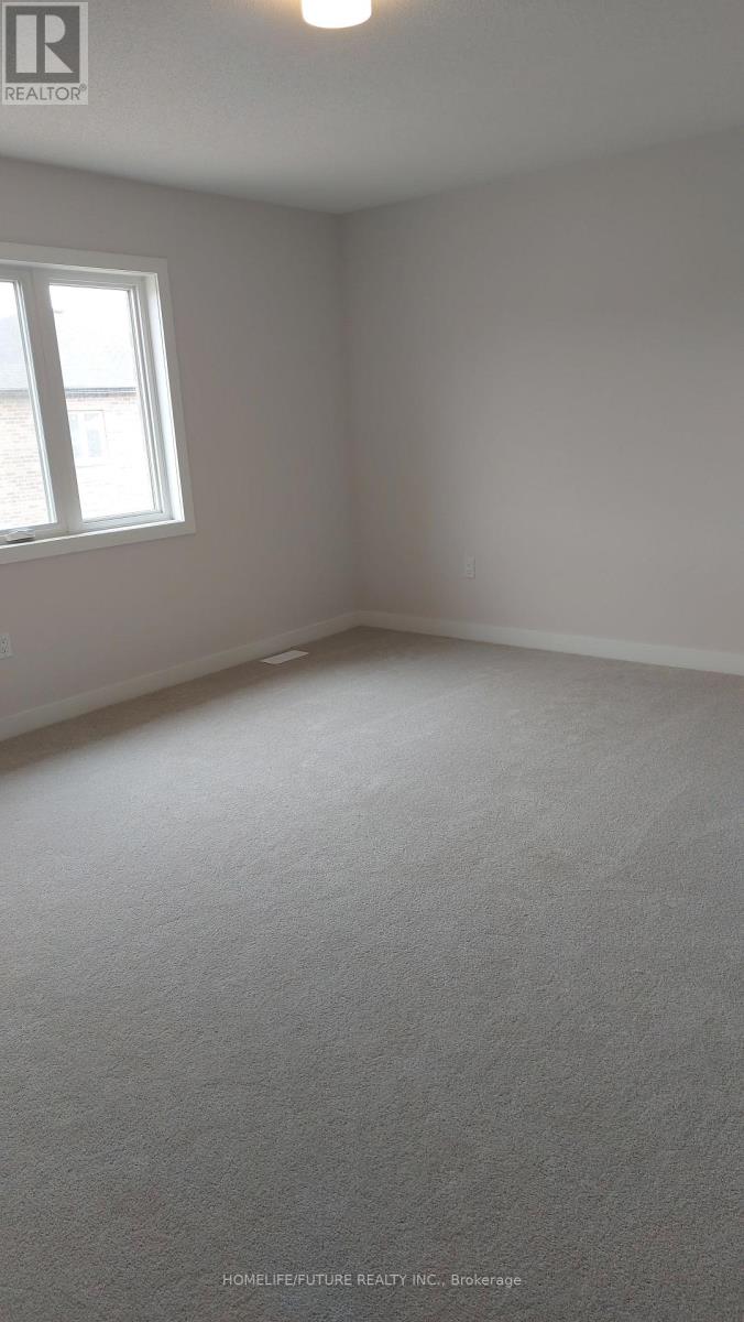 11 Bird Street Property Photo 6