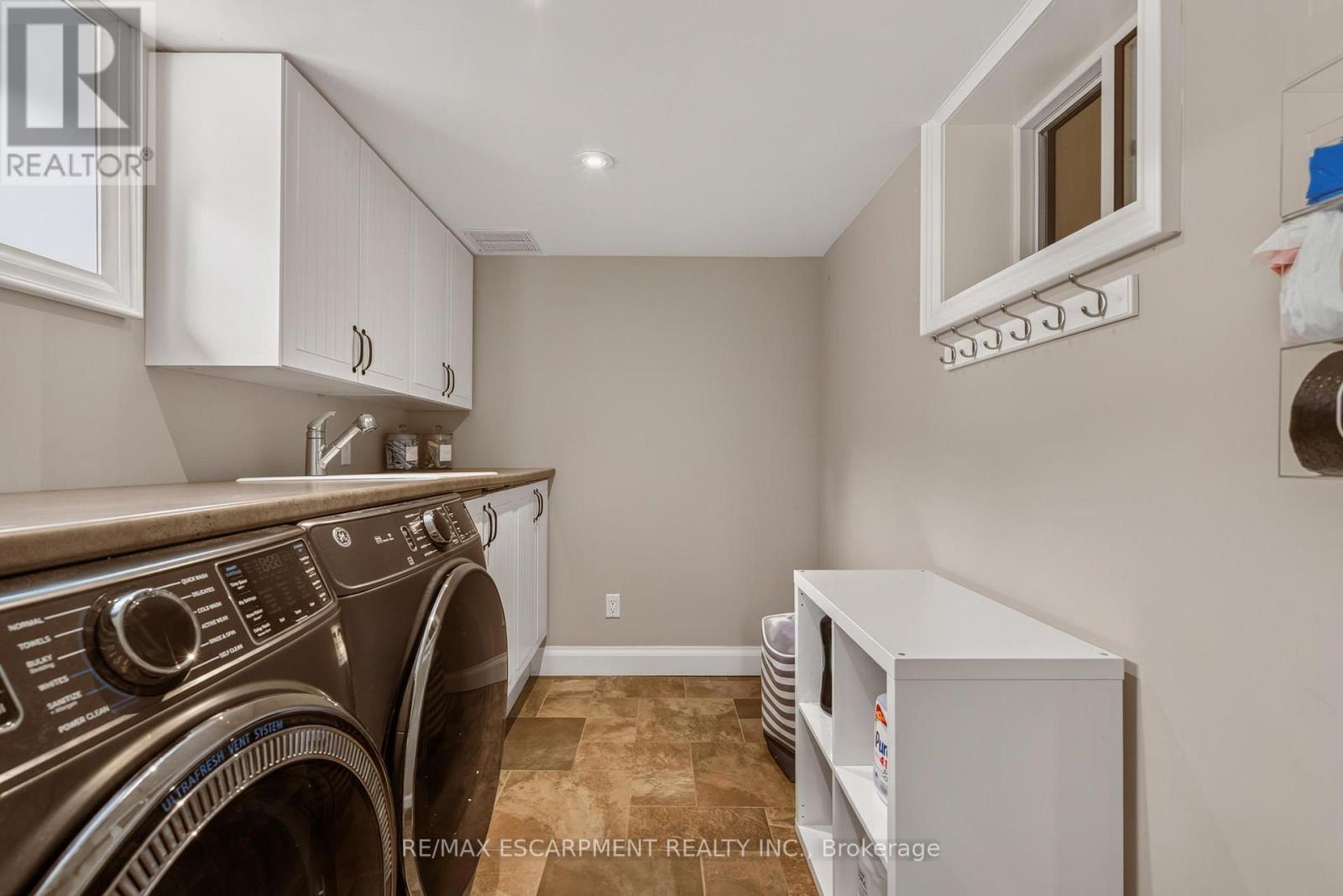 302 Harmony Road Property Photo 34