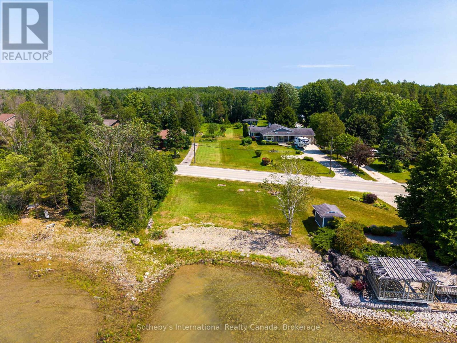 3573 East Bayshore Rd, Rr# 1 Road Property Photo 13