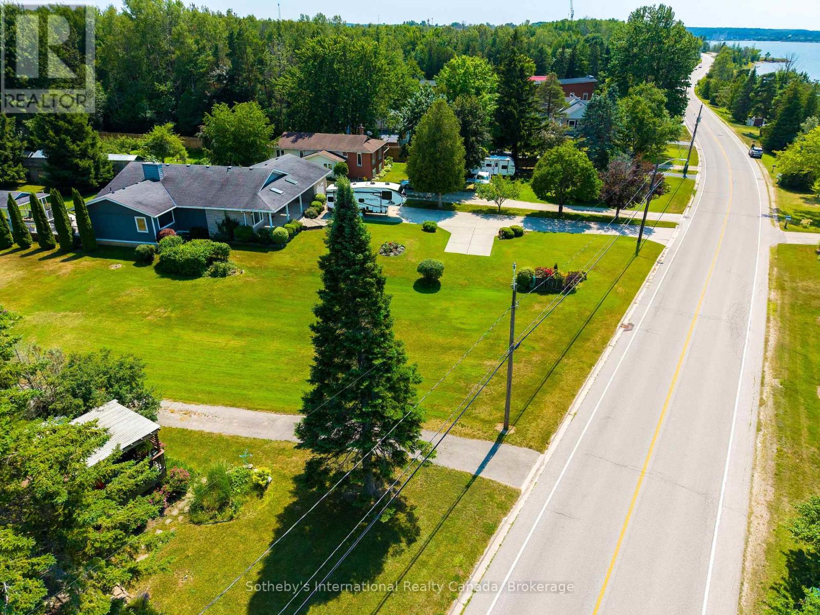 3573 East Bayshore Rd, Rr# 1 Road Property Photo 15
