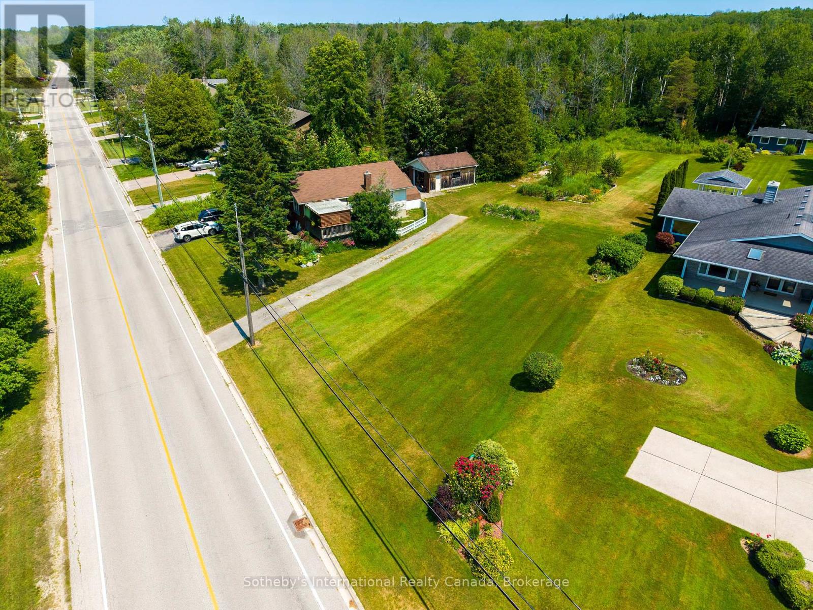 3573 East Bayshore Rd, Rr# 1 Road Property Photo 16