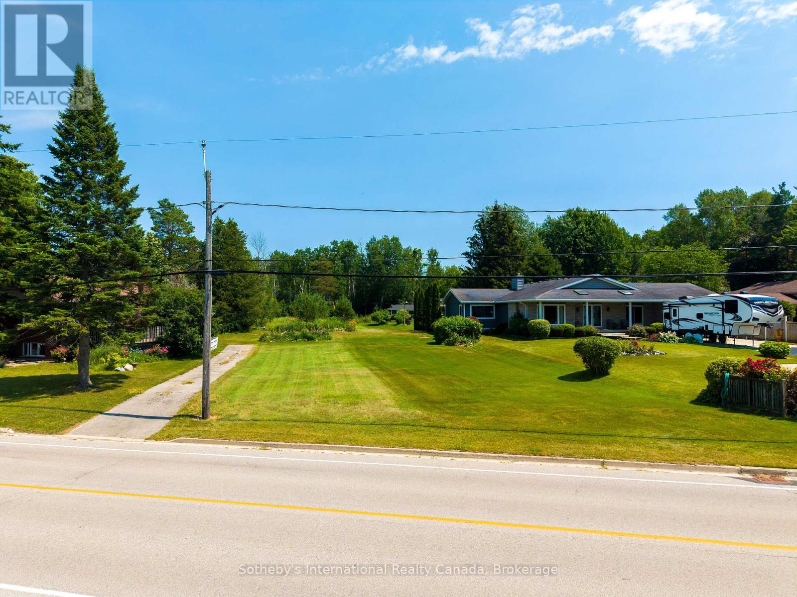 3573 East Bayshore Rd, Rr# 1 Road Property Photo 18