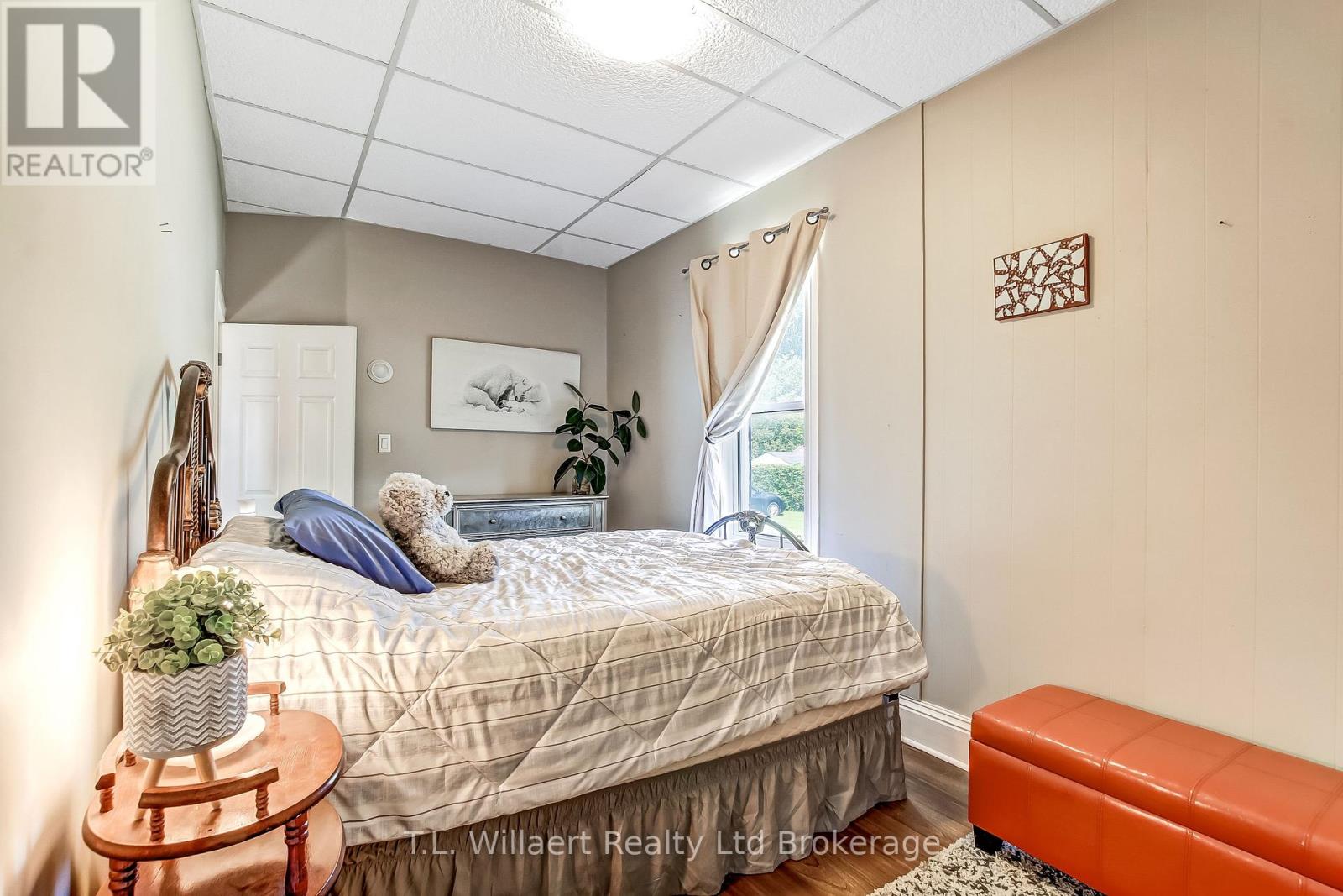 17 Potters Road Property Photo 7