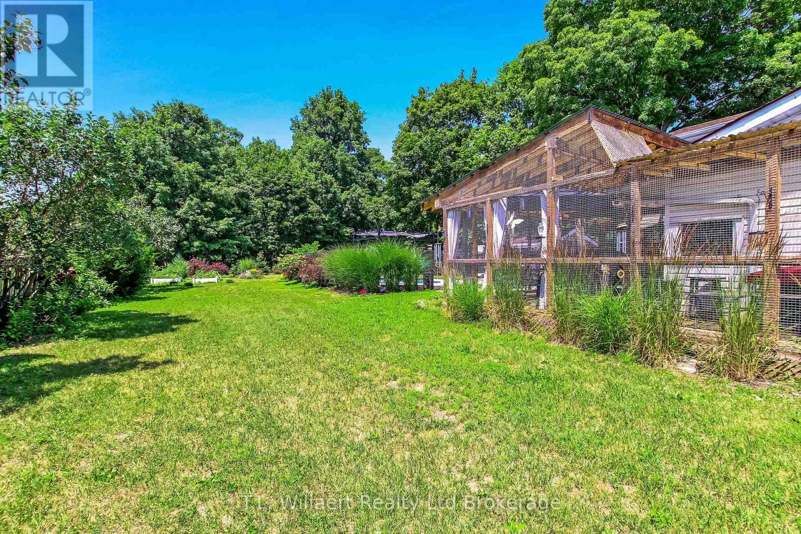 17 Potters Road Property Photo 30