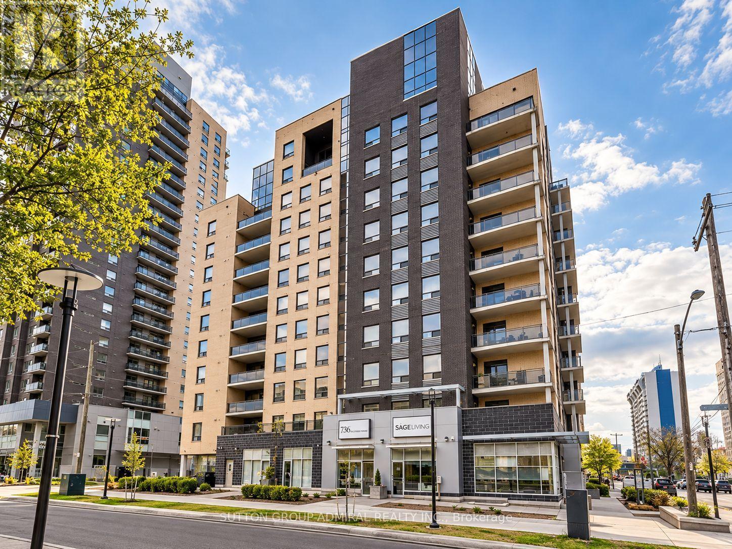 506 - 8 HICKORY STREET W Property Photo 1