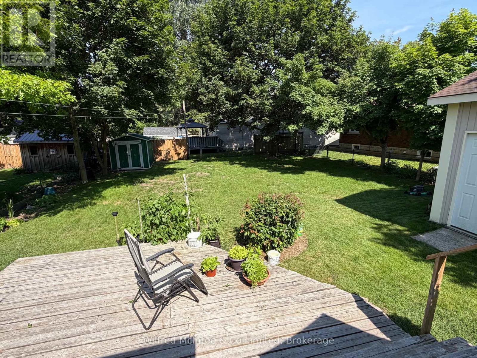 393 7th Avenue Property Photo 9