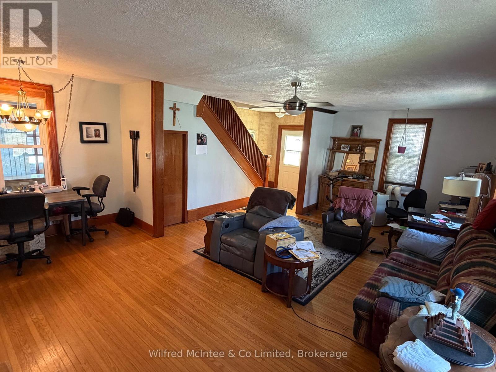 393 7th Avenue Property Photo 12