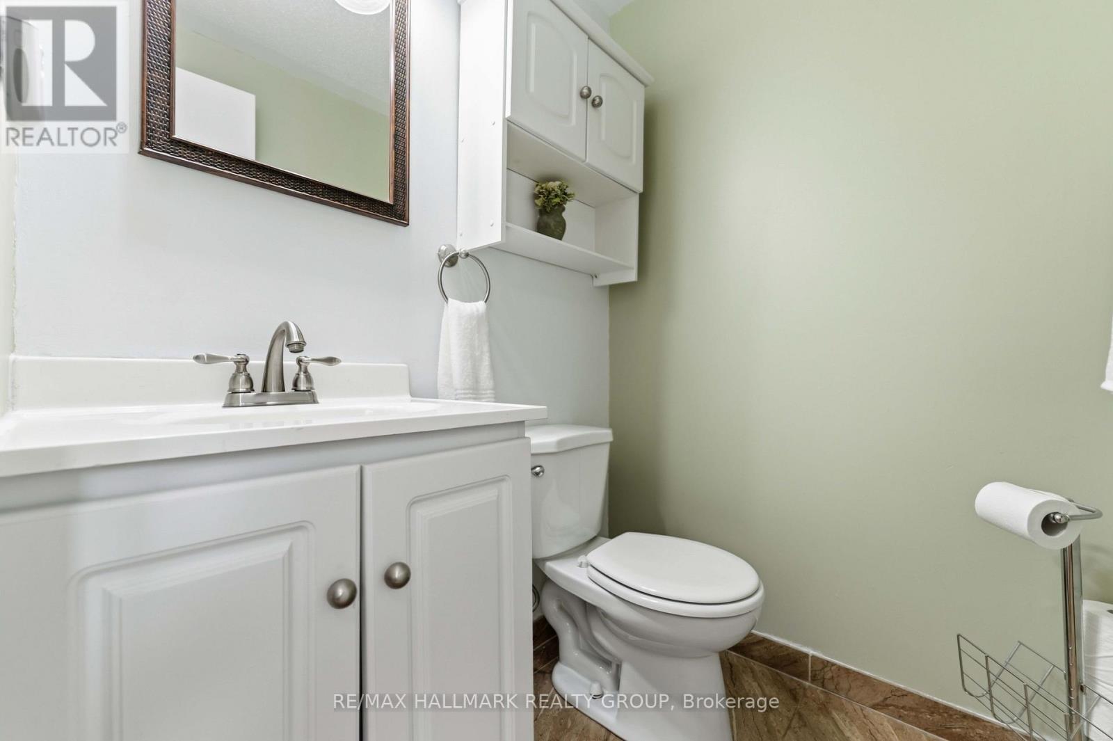 B - 1506 Beaverpond Drive Property Photo 14