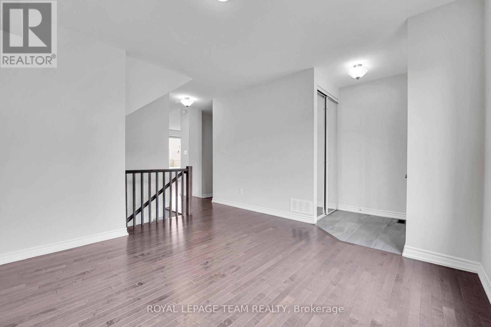 59 Moonbeam Street Property Photo 6