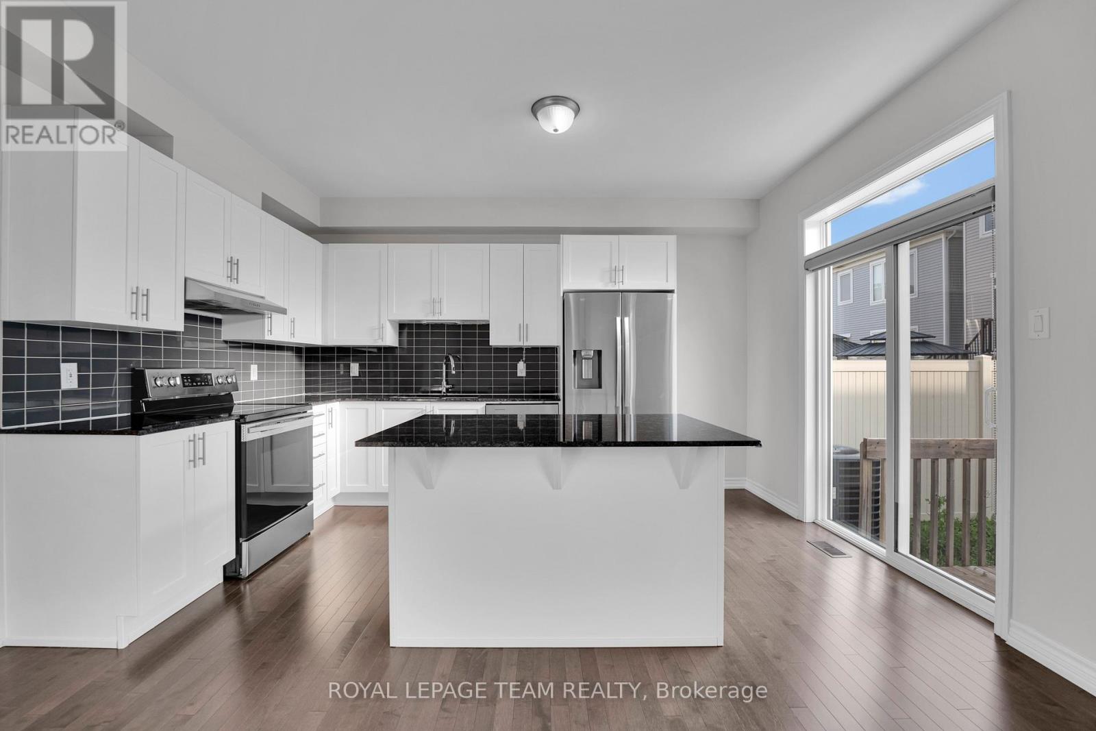 59 Moonbeam Street Property Photo 10