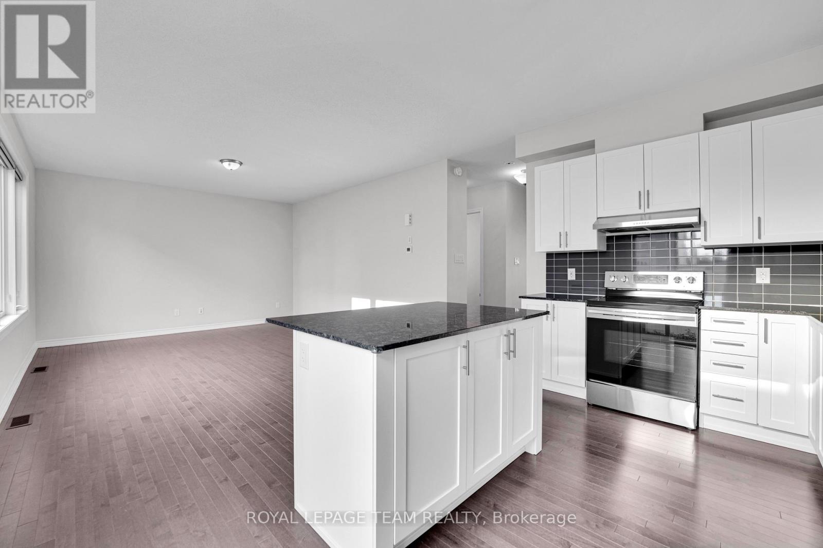 59 Moonbeam Street Property Photo 12