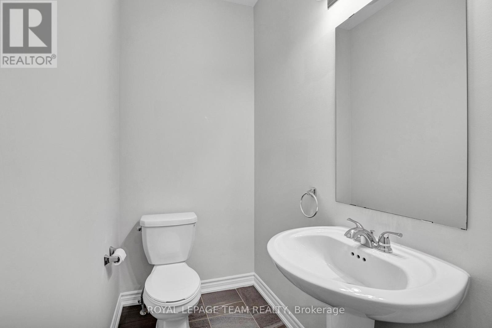 59 Moonbeam Street Property Photo 16