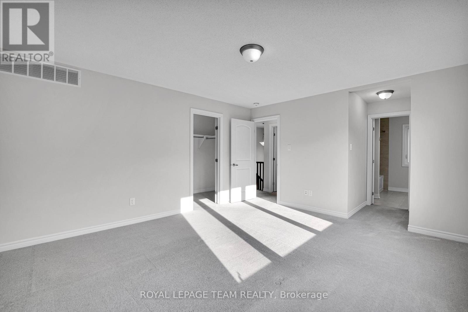 59 Moonbeam Street Property Photo 22