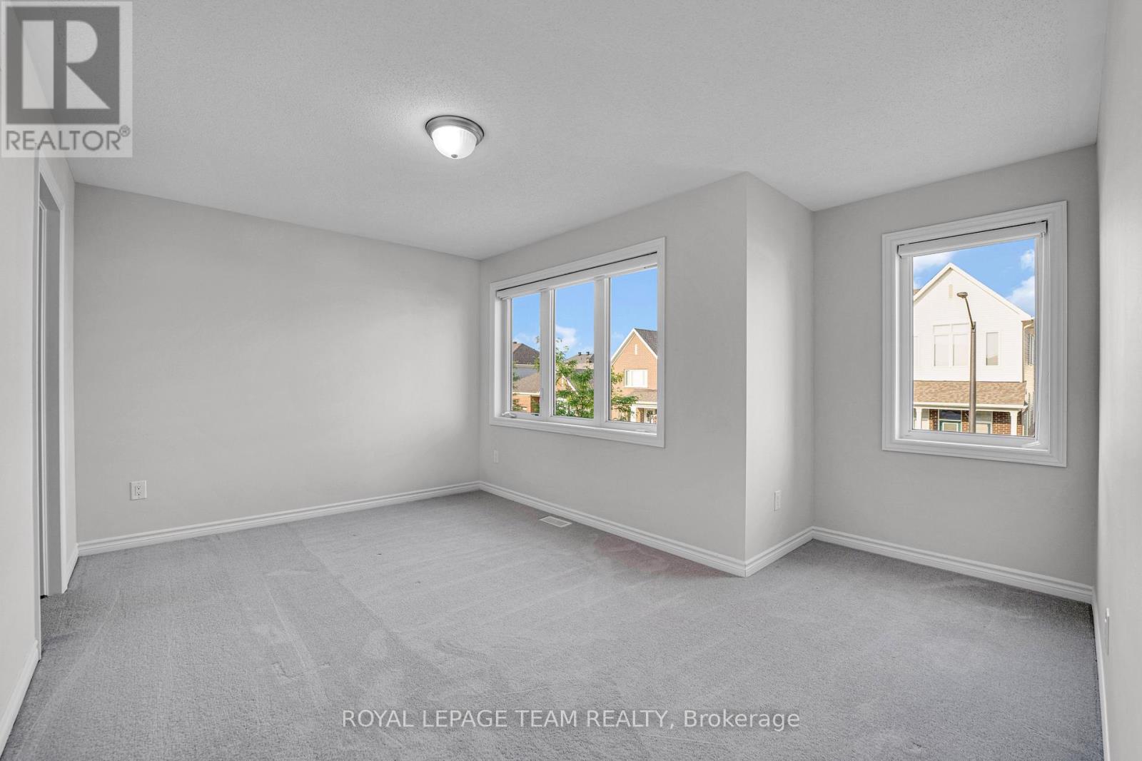 59 Moonbeam Street Property Photo 23
