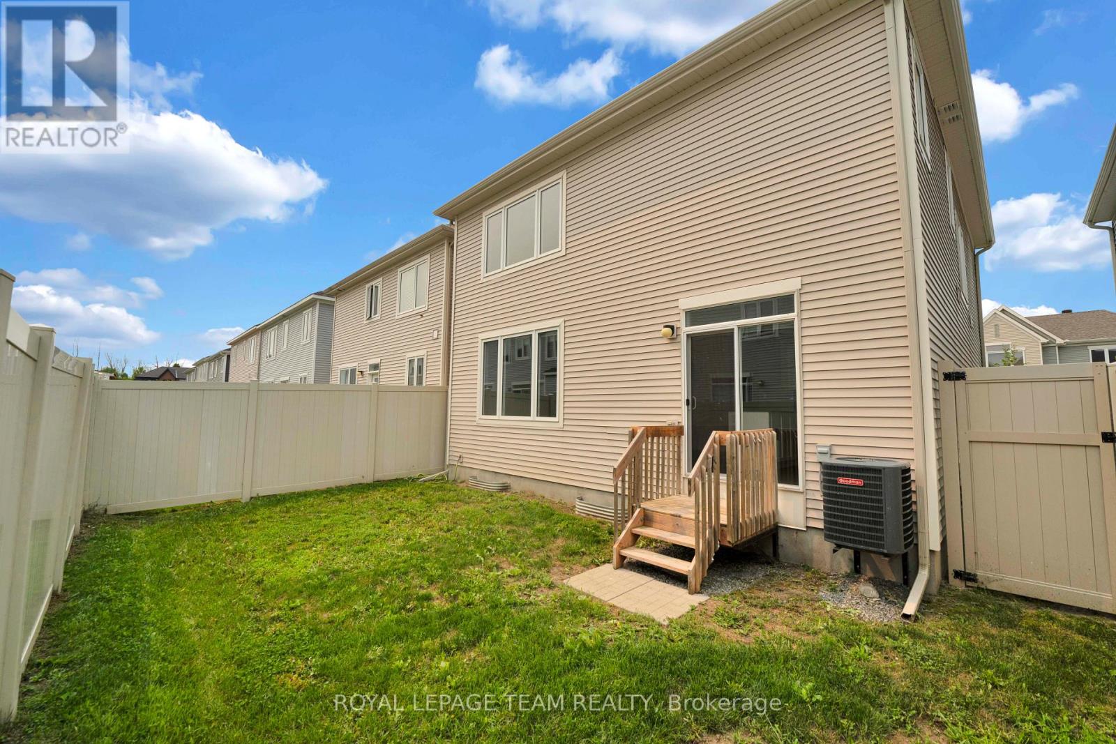 59 Moonbeam Street Property Photo 33
