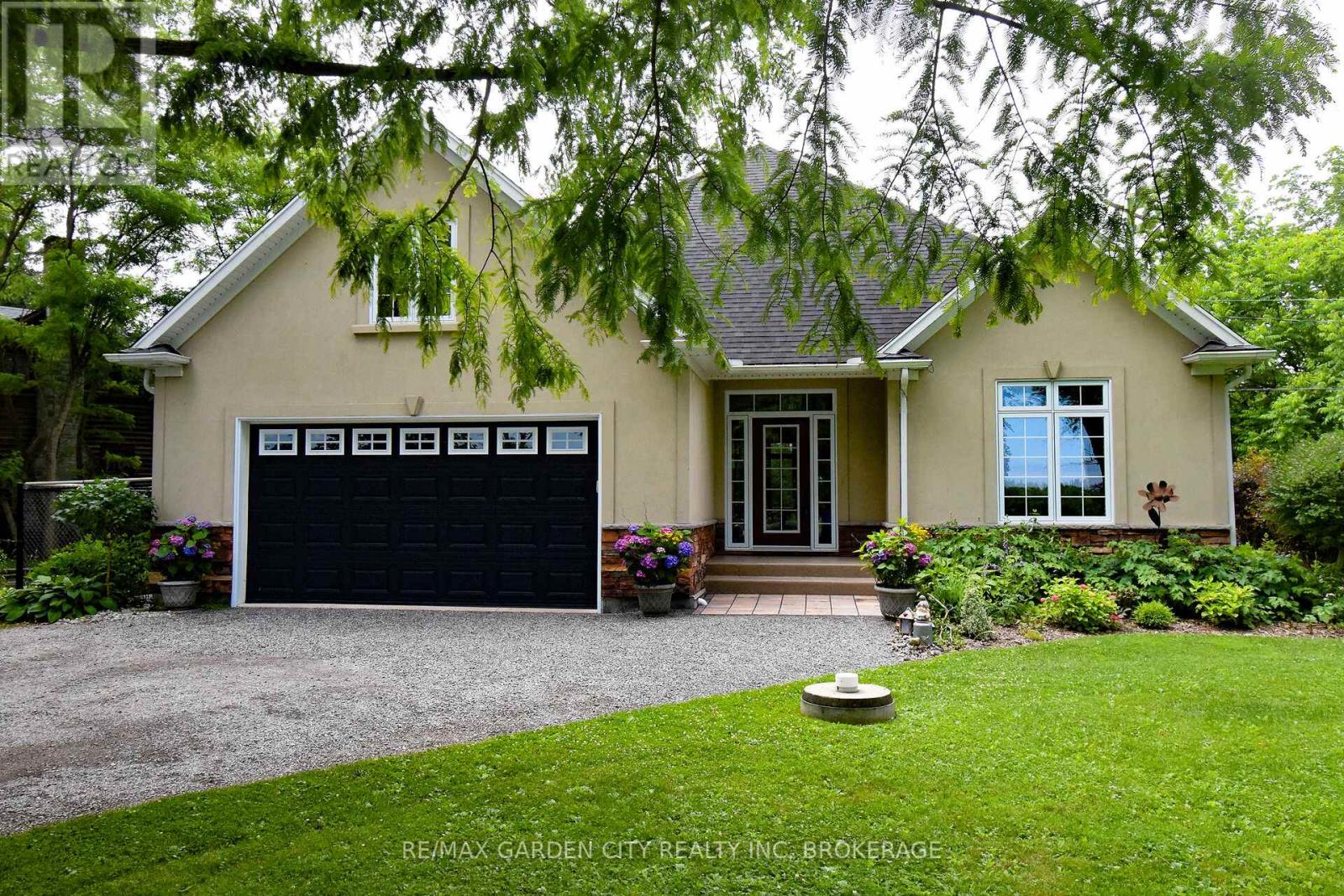 3089 Niagara River Parkway Property Photo 1