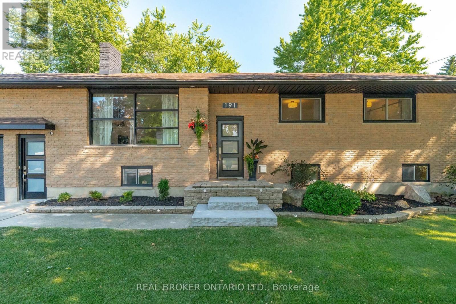 191 Rudy Avenue Property Photo 4