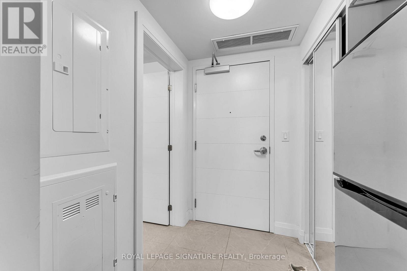 501 - 652 Princess Street Property Photo 2