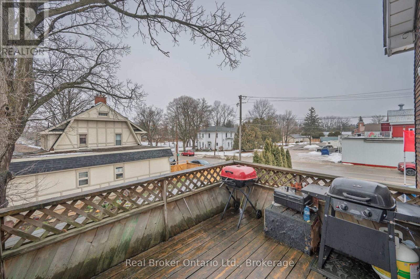 122 King Street Property Photo 44