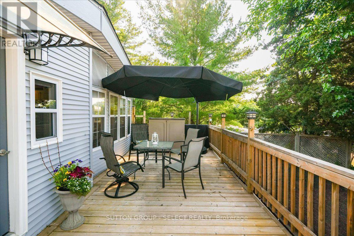 405 - 8685 Rock Glen Road Property Photo 5