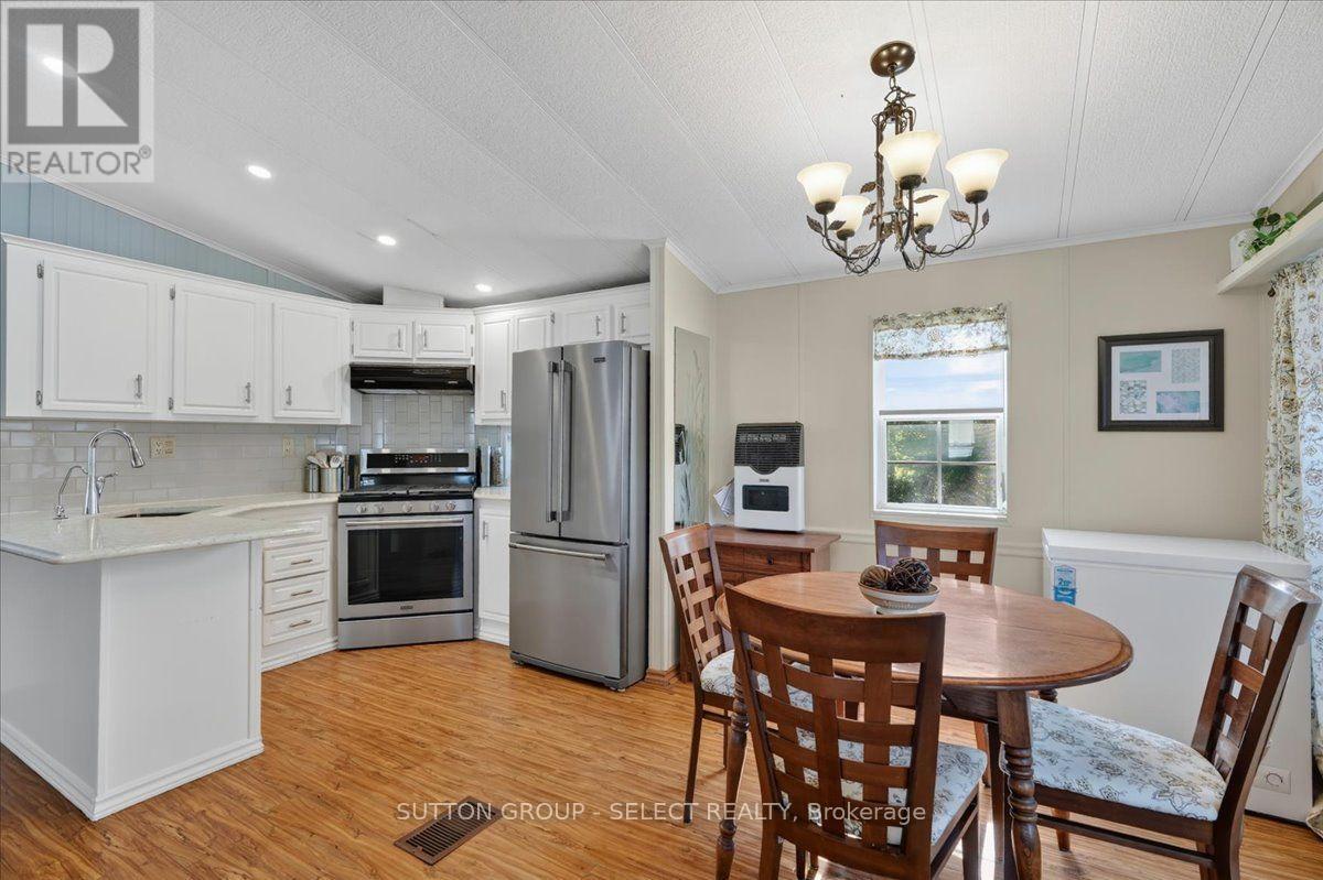 405 - 8685 Rock Glen Road Property Photo 13