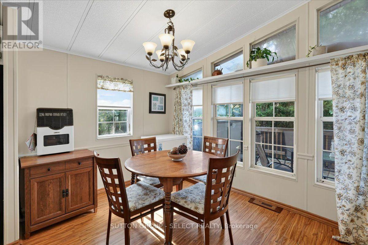 405 - 8685 Rock Glen Road Property Photo 15