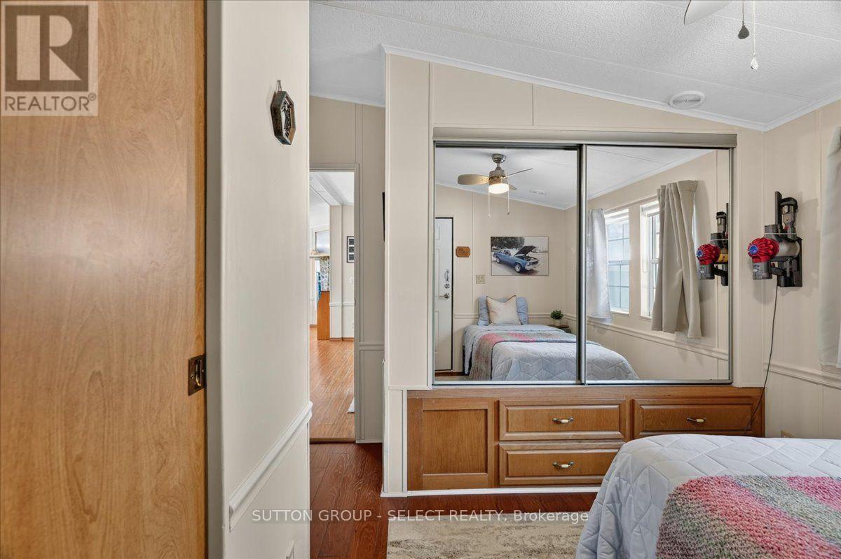405 - 8685 Rock Glen Road Property Photo 23