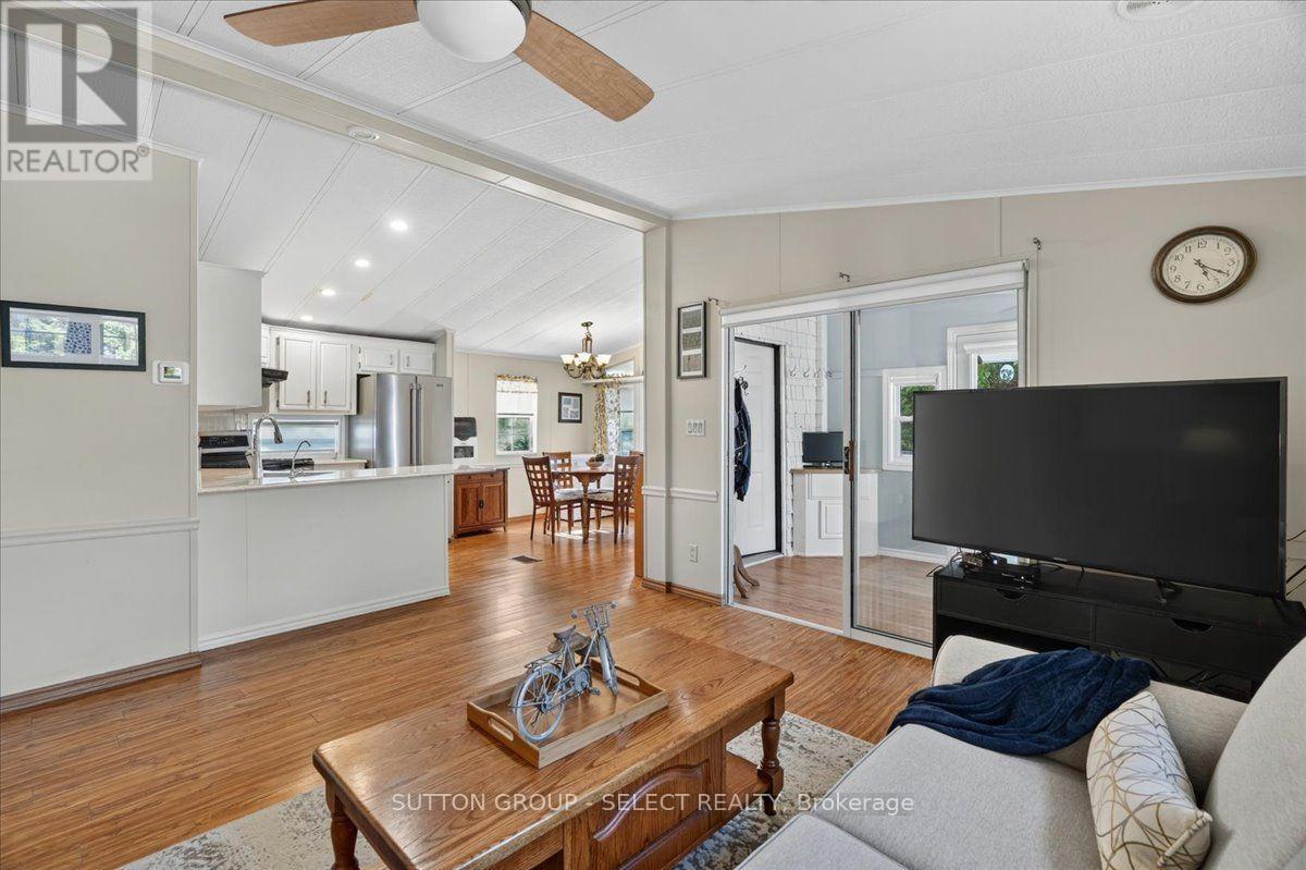 405 - 8685 Rock Glen Road Property Photo 24