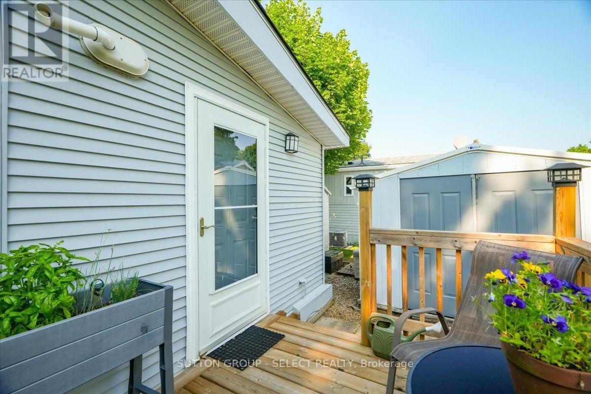 405 - 8685 Rock Glen Road Property Photo 26