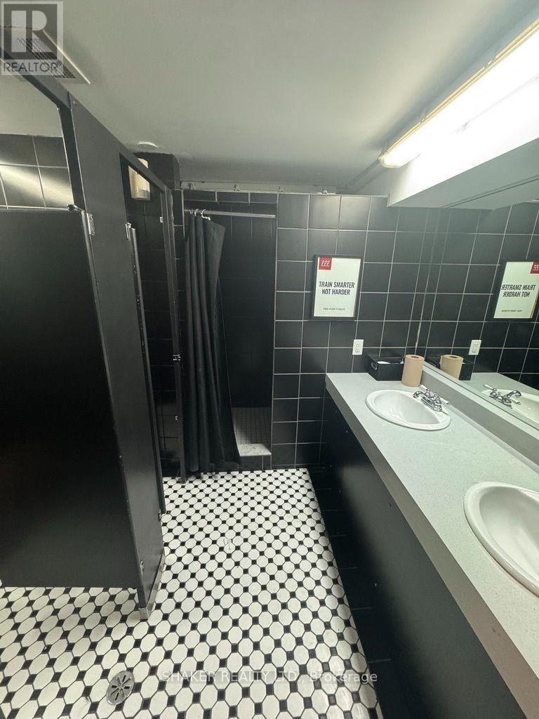 B - 281 Dalhousie Street Property Photo 10