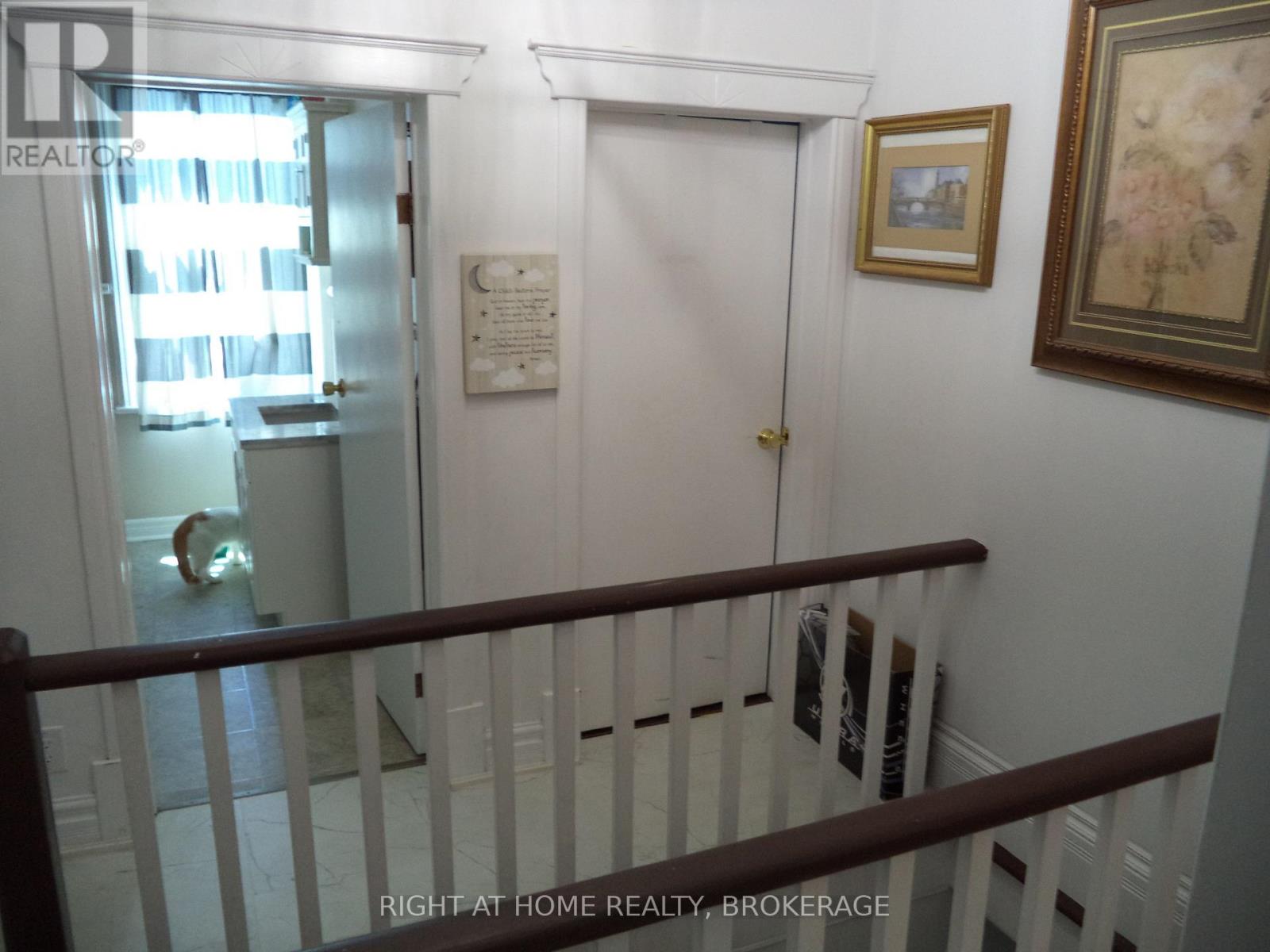 18 Almond Street Property Photo 26