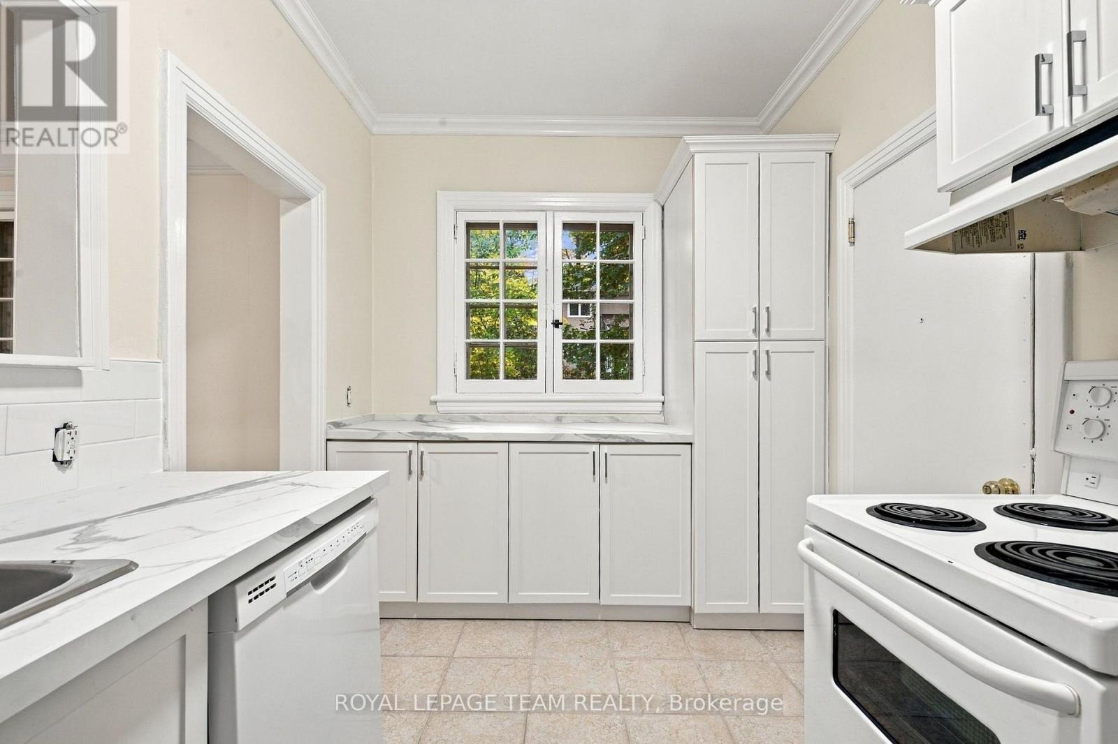 480 Oakhill Road Property Photo 12
