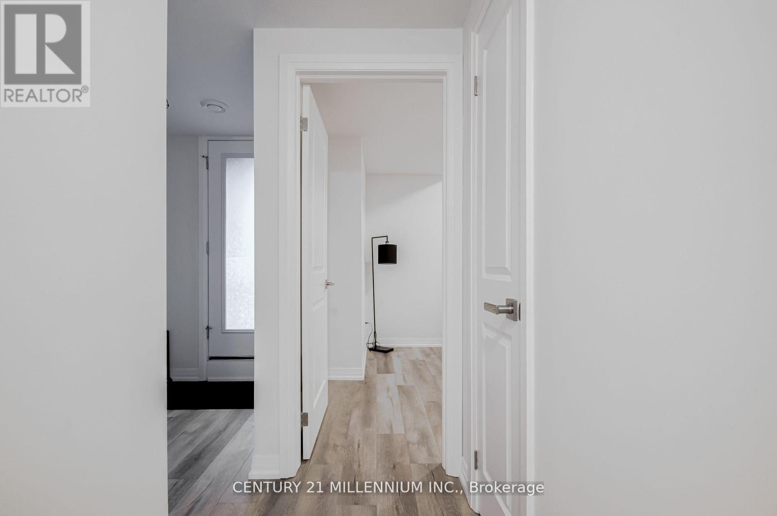 102 - 6705 Cropp Street E Property Photo 23