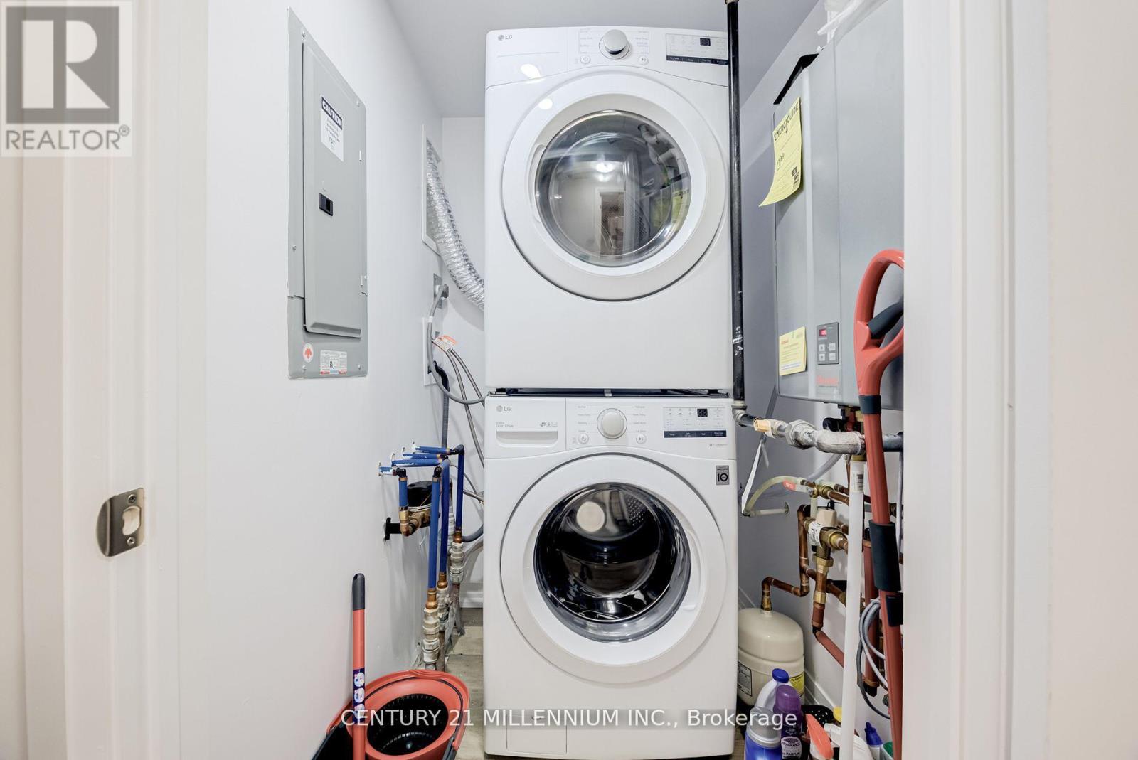 102 - 6705 Cropp Street E Property Photo 28