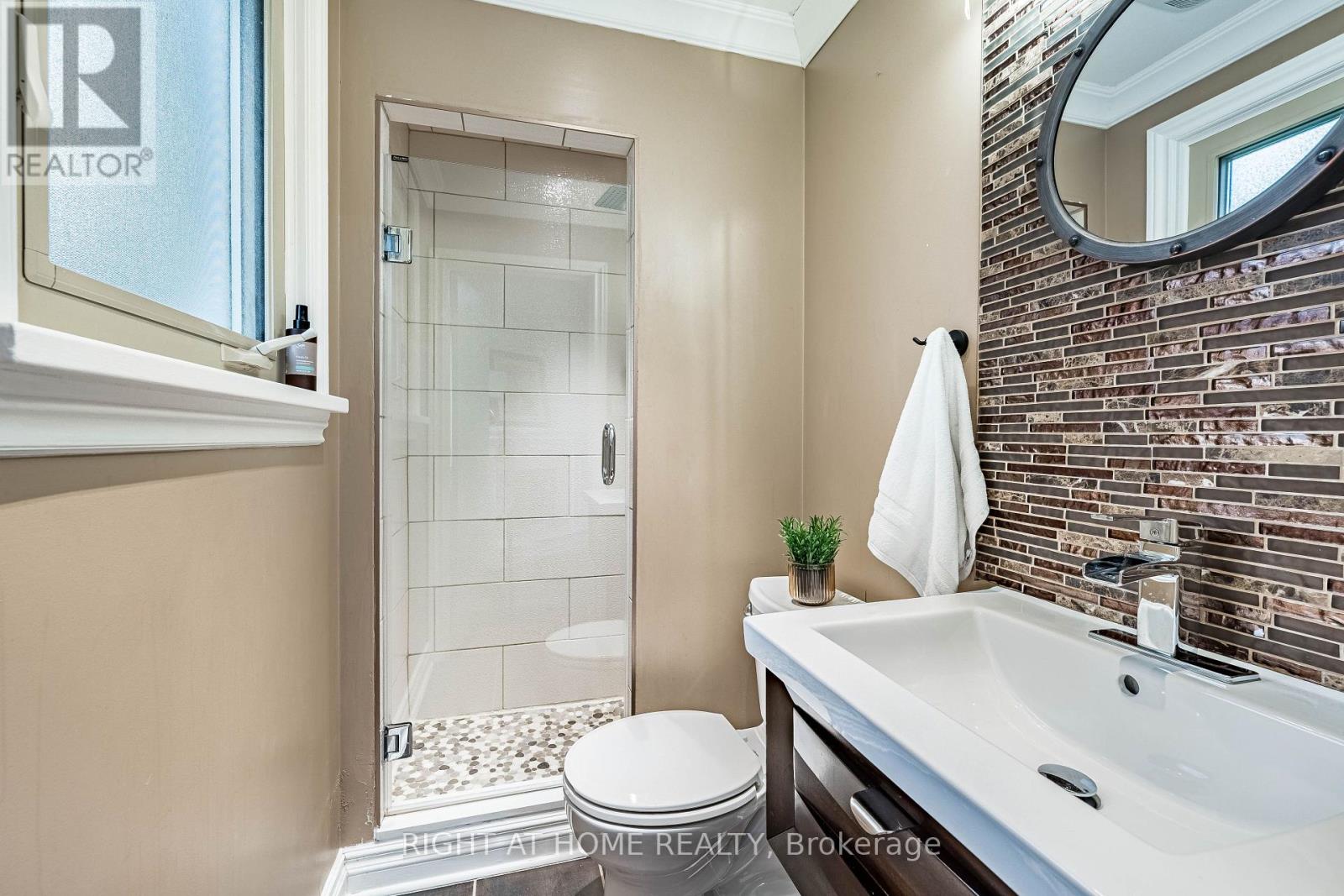 9 Hilts Drive Property Photo 8