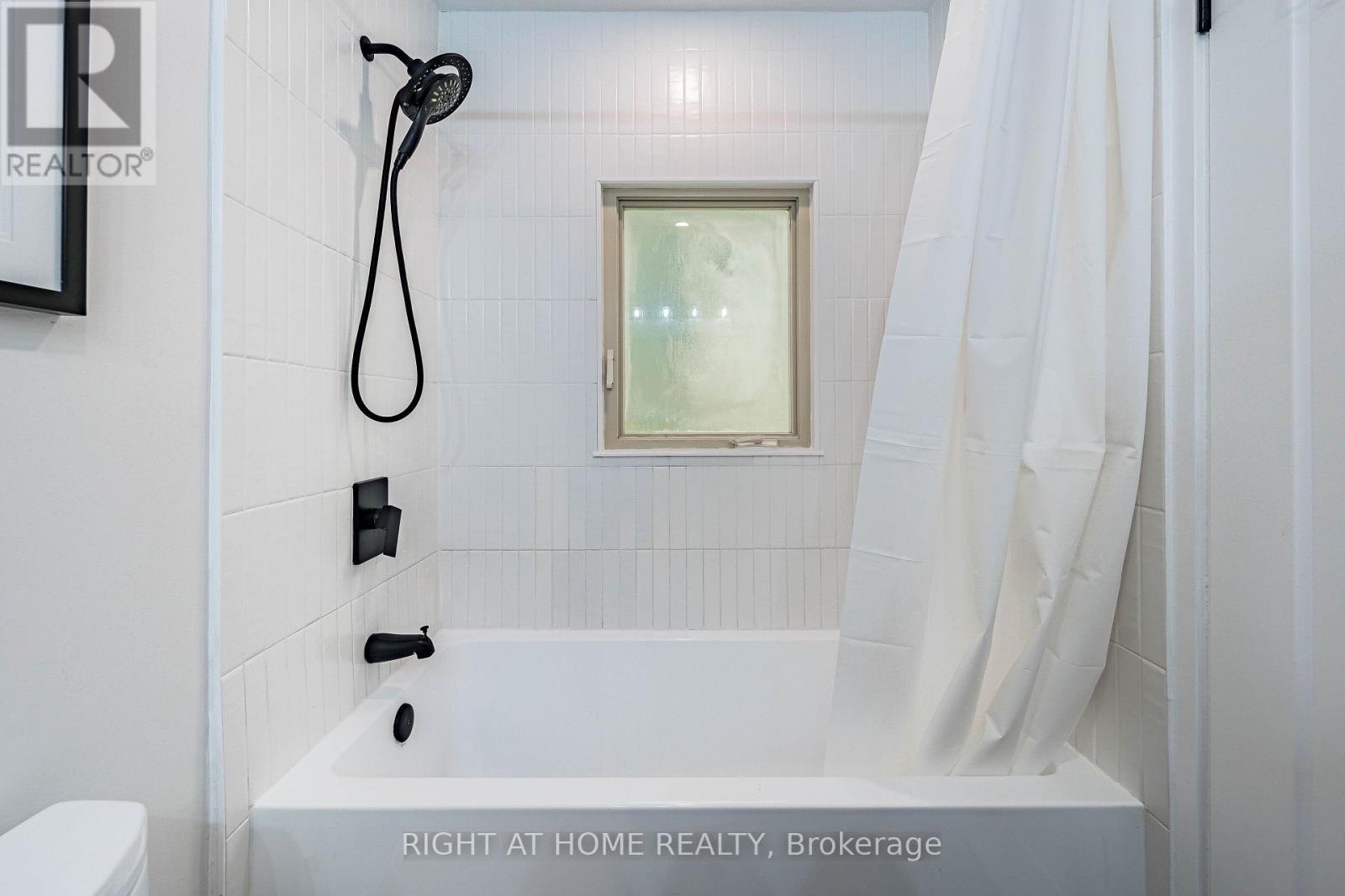 9 Hilts Drive Property Photo 23