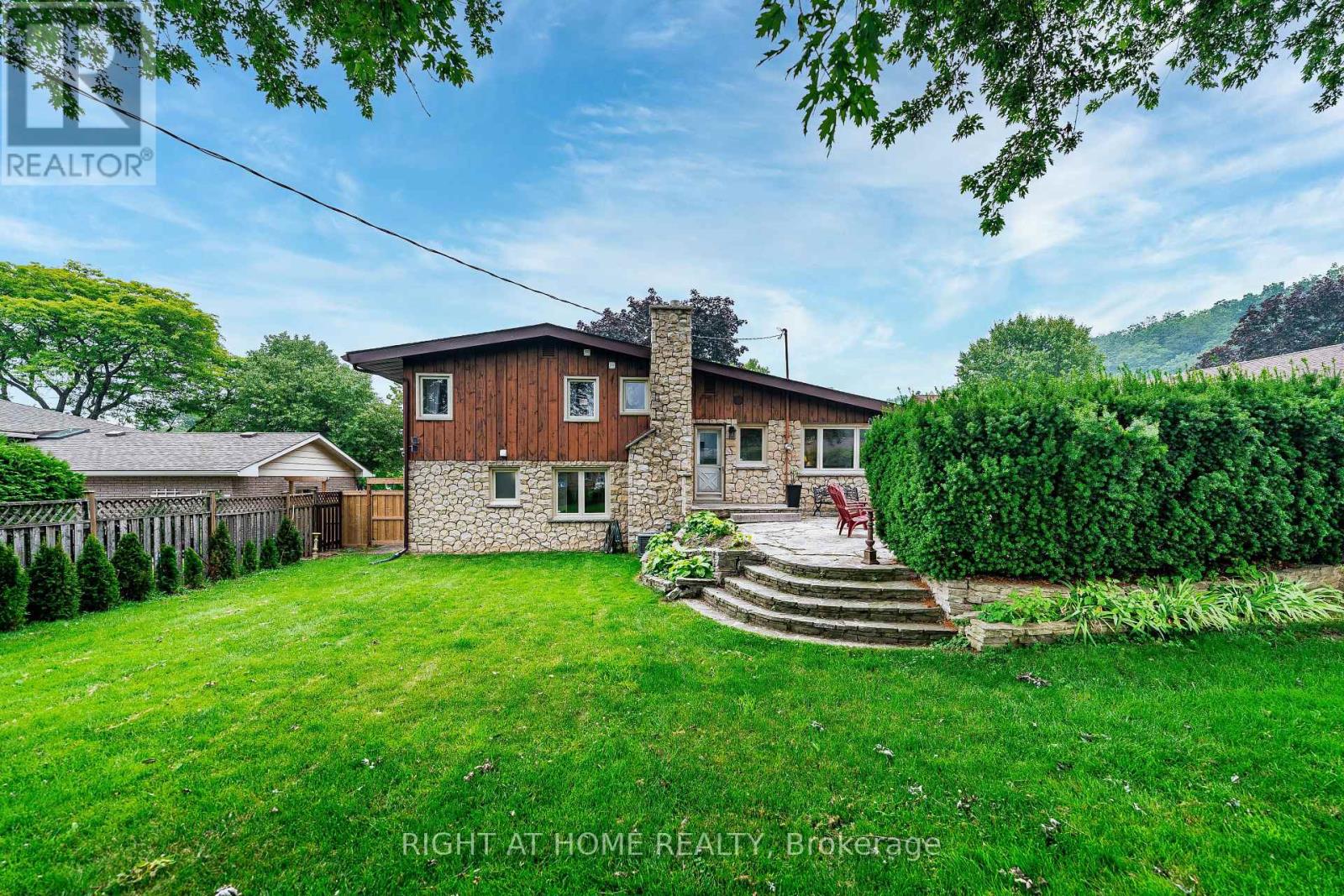 9 Hilts Drive Property Photo 38