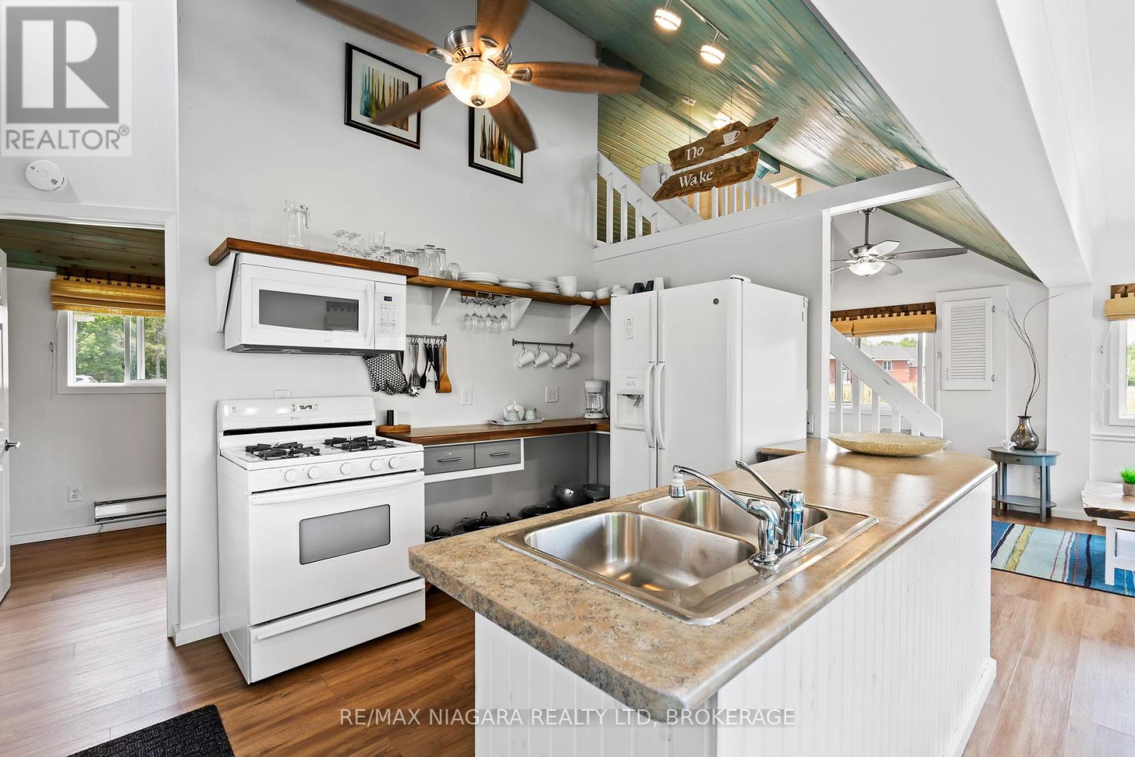 12343 Lakeshore Road Property Photo 7