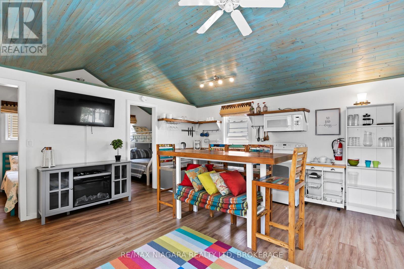 12343 Lakeshore Road Property Photo 12