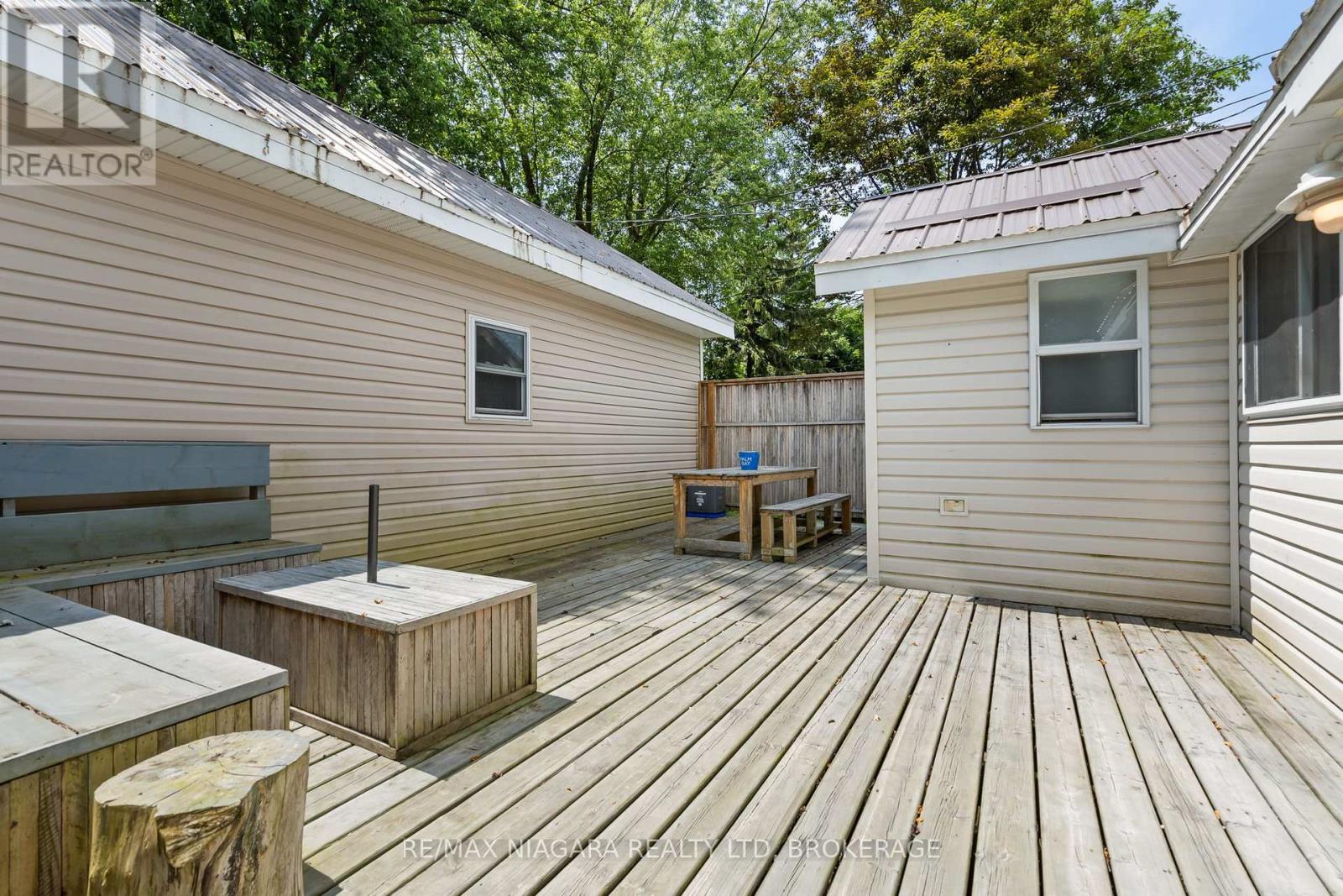 12343 Lakeshore Road Property Photo 23