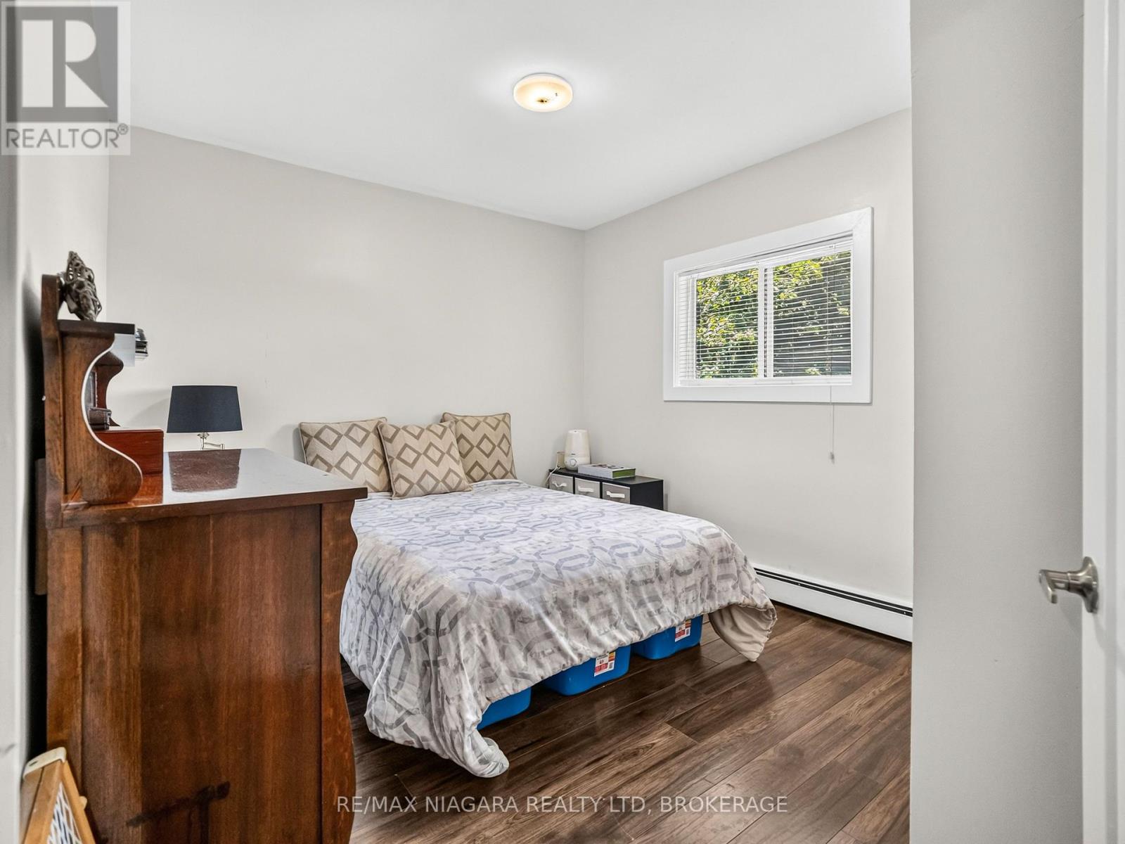 31 Murray Street Property Photo 17