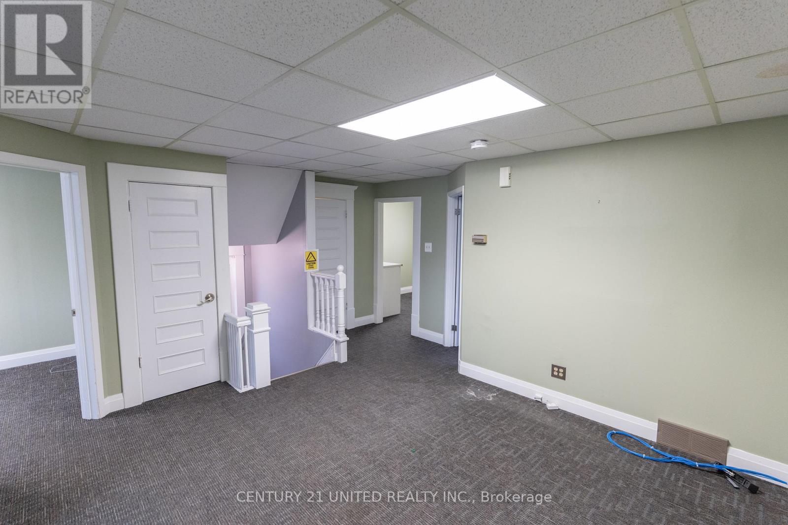 310 Rubidge Street Property Photo 22