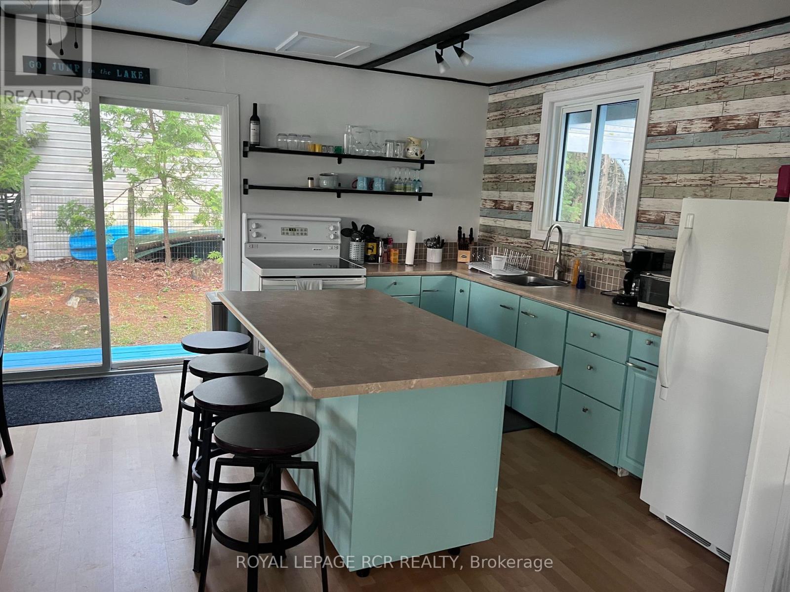 2105 White Lake Road W Property Photo 7