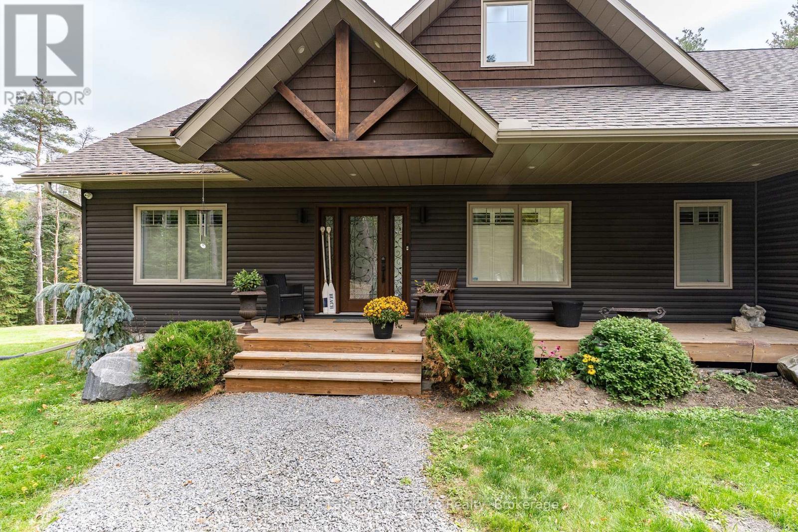 461 Rowanwood Road Property Photo 12