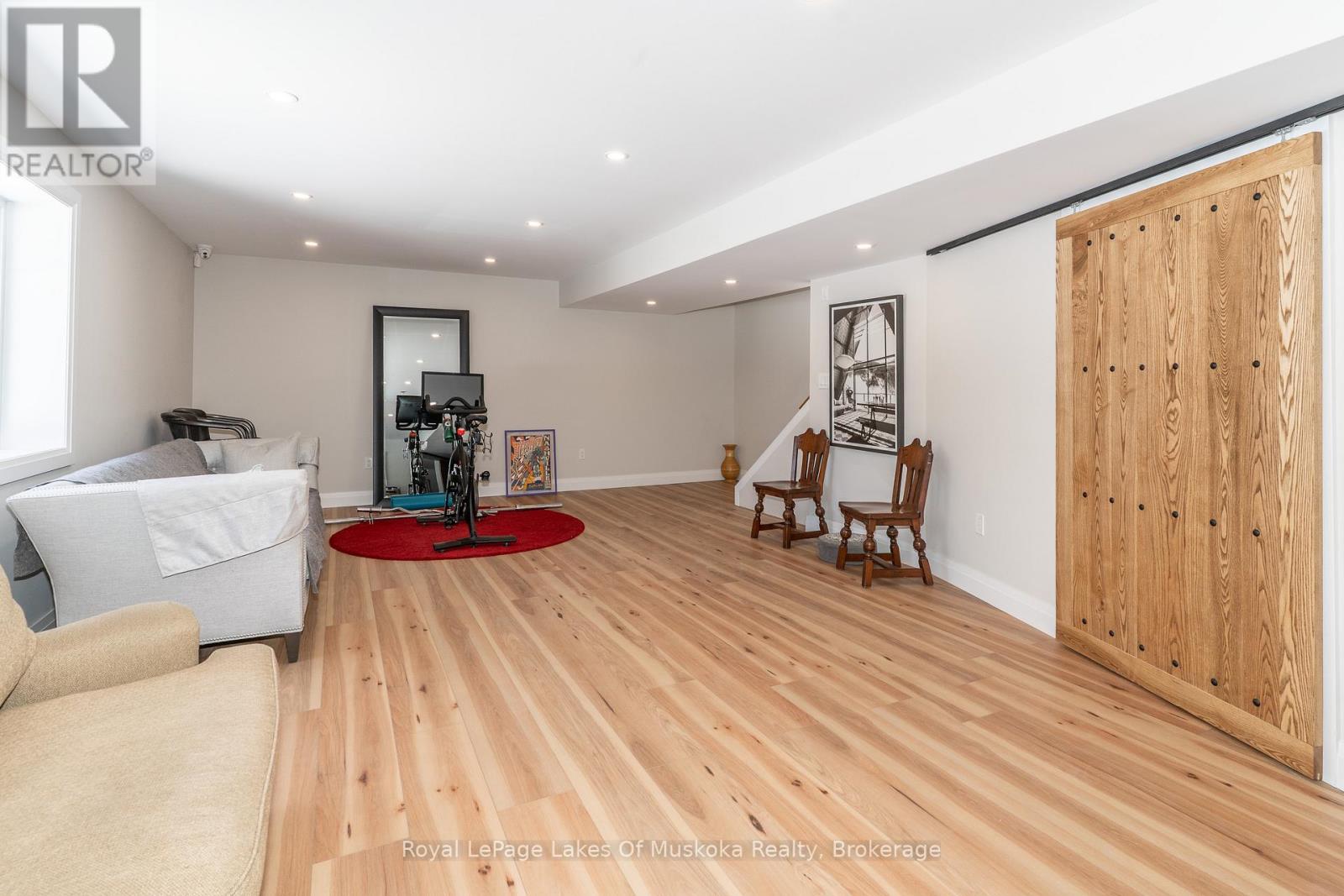 461 Rowanwood Road Property Photo 30