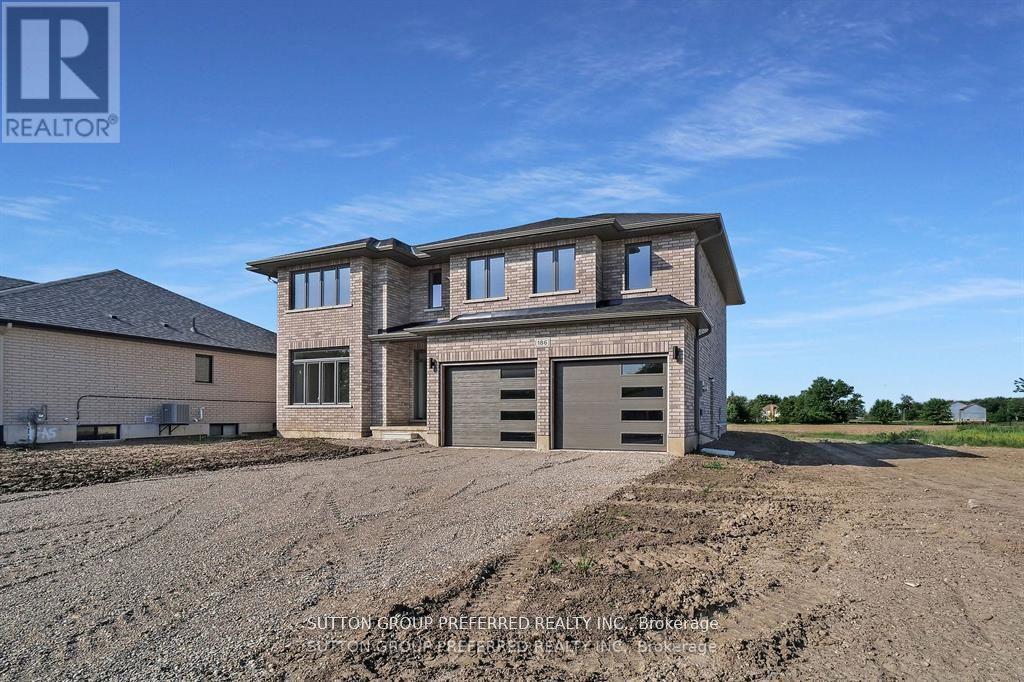 186 Leitch Street Property Photo 2