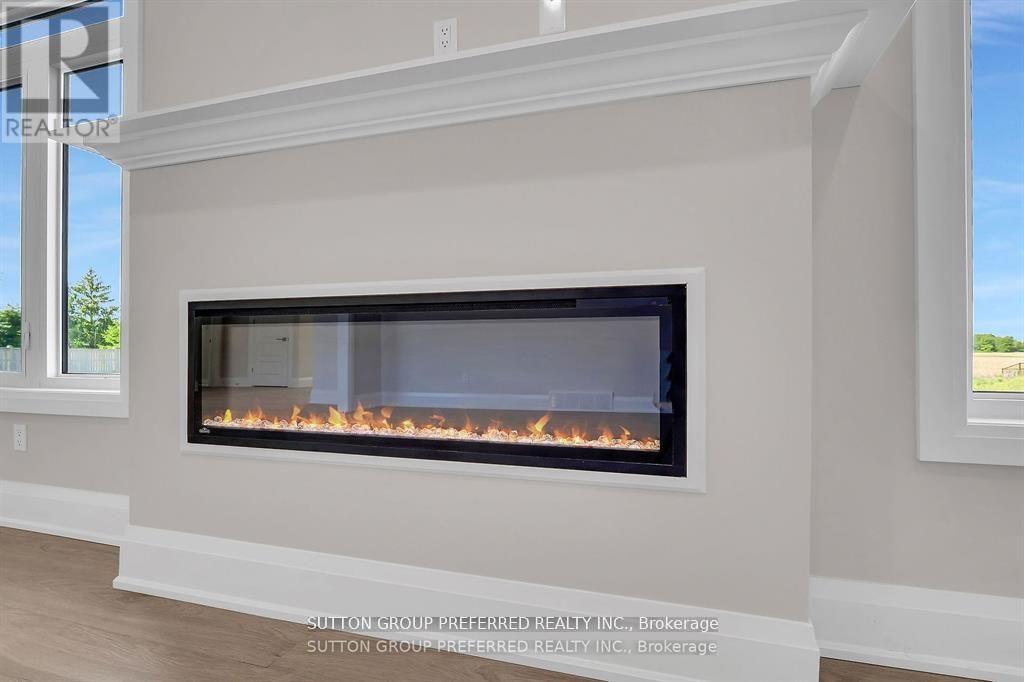 186 Leitch Street Property Photo 11